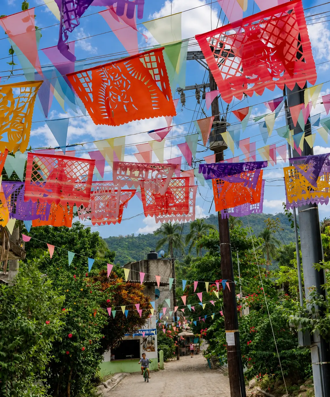 Calle de colores en el pueblo de Quimixto