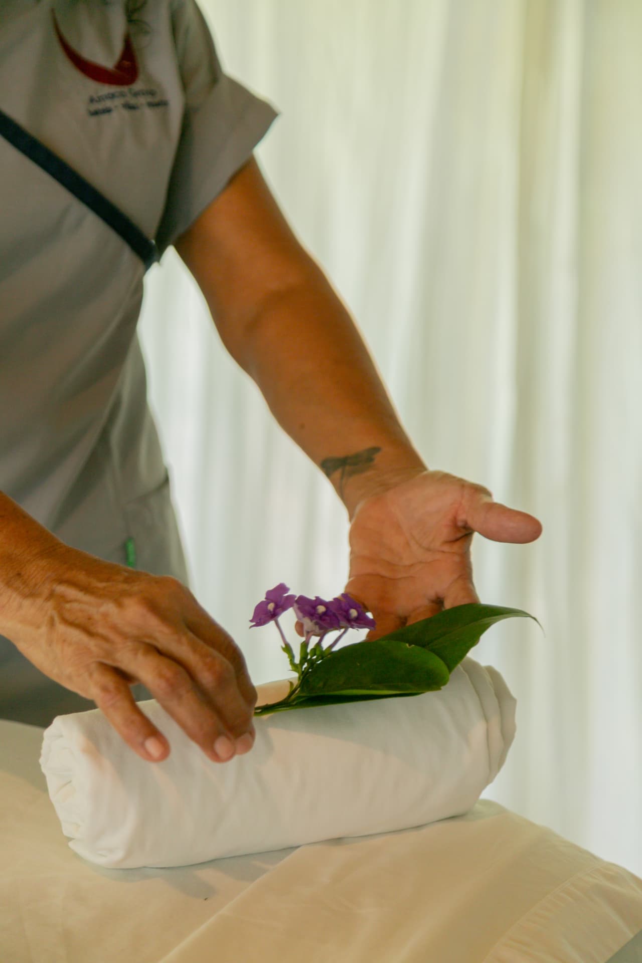 Relaxing massage at the Amaca Beach spa