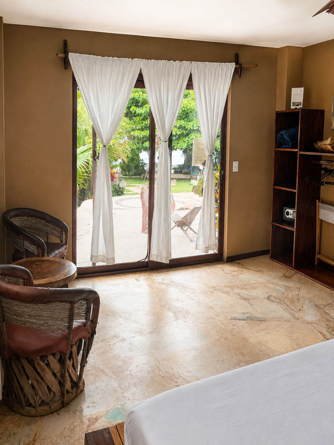 Suite King Size Room
